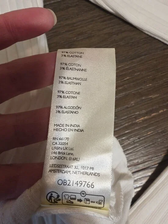 Free People Tilly Rib Long Sleeve Button-Up Top NWT White Large - Picture 9 of 9